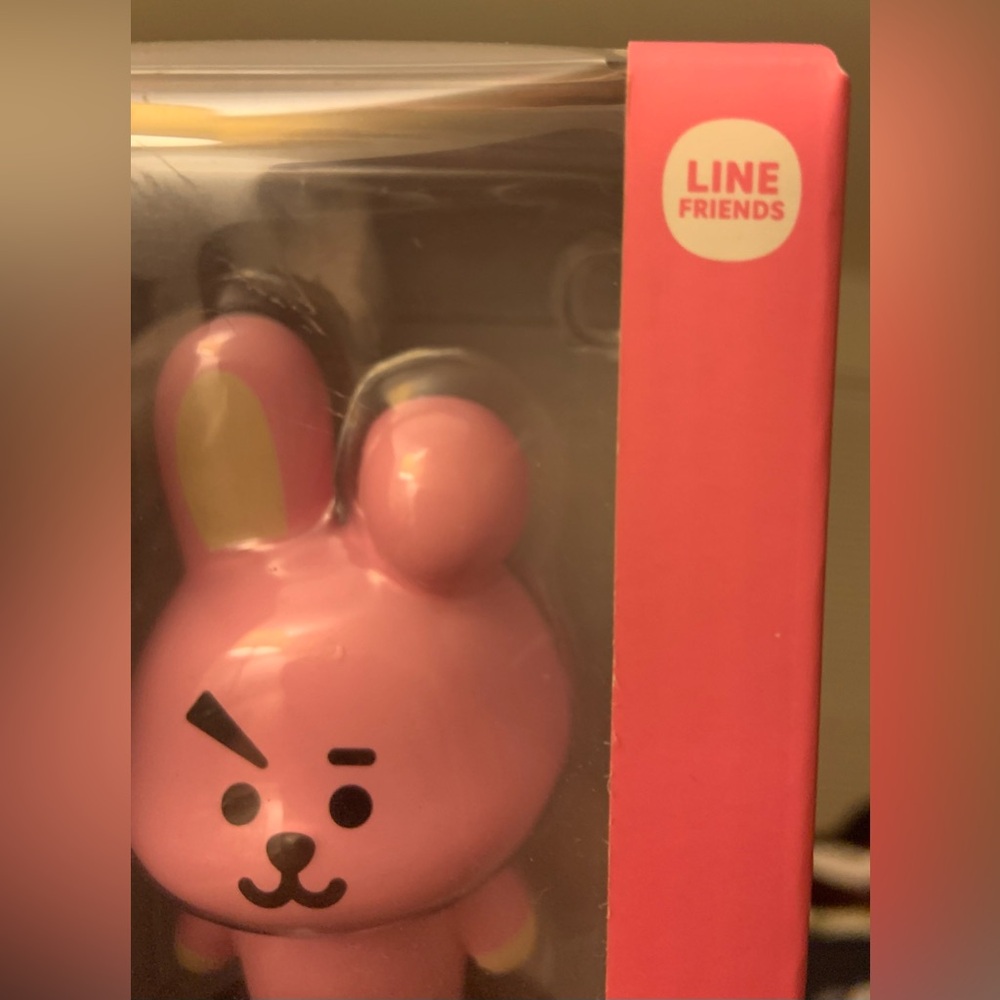 COOKIE BTS - MINI FIGURE - NEW IN BOX - Picture 3 of 8